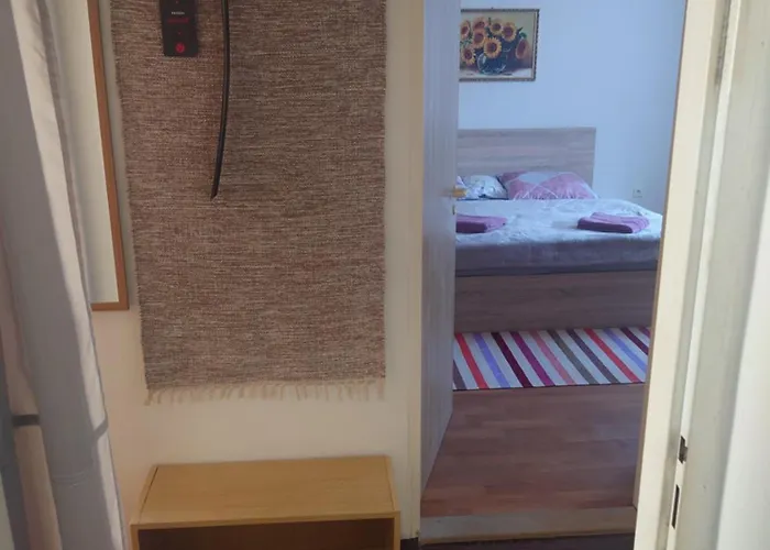 Apartamento Zukalka 2kk - 2 *